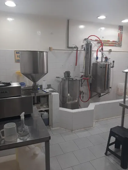 Laboratorio Veterinario Baradero - 1.700 M2 - En Venta