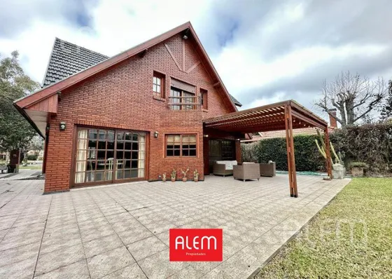 Casa En  Venta En Barrio Privado Sosiego Canning