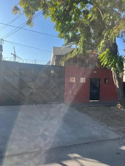 Venta/arriendo - Propiedad Industrial 375m2 - Quinta Normal