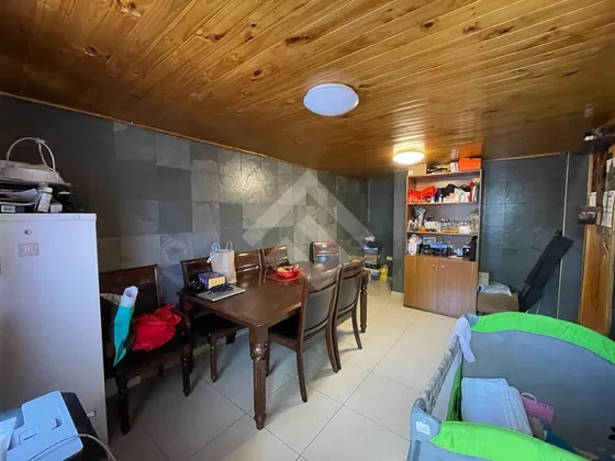 Casa En Venta De 5 Dorm. En Maipú