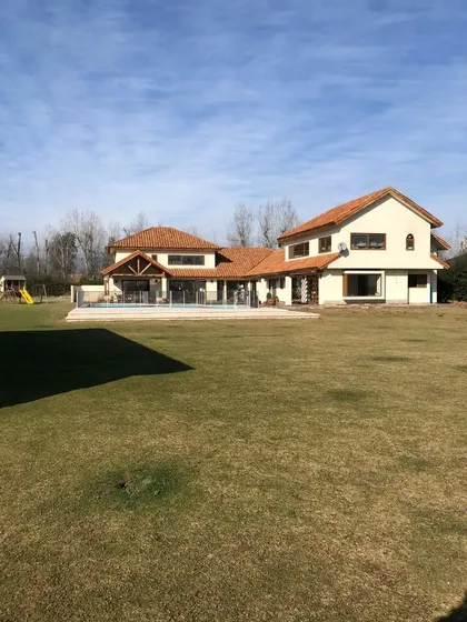 Casa En Venta En Loreto Talagante