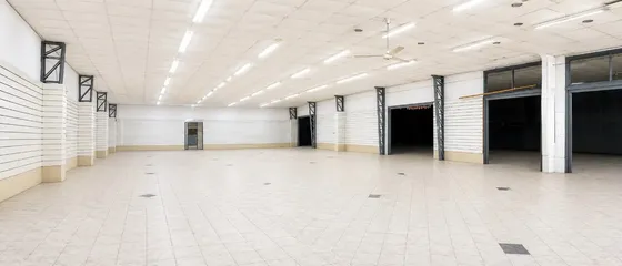 Excelente Local Comercial En Arriendo | Quilicura