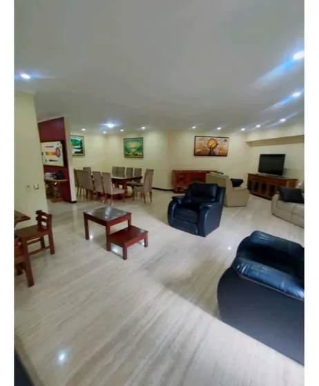 Se Alquila Apartamento Amoblado 260m2 Campo Alegre 4701