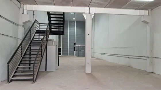 Arriendo Bodega Industrial Las Acacias - Chena
