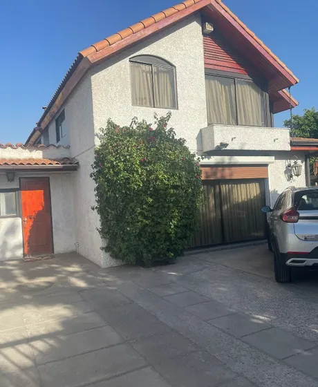 Espléndida Casa Con Gran Potencial De Inversión
