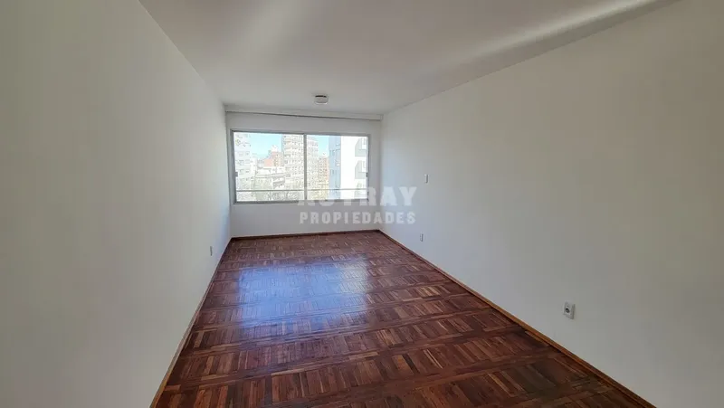 Apartamento En Alquiler De 2 Dormitorios En La Blanqueada
