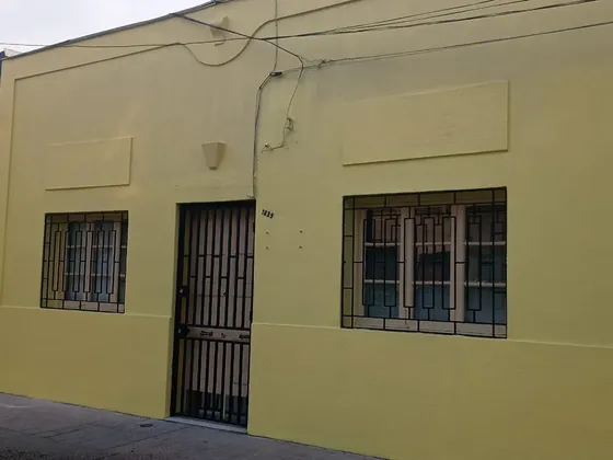 Casa Residencial, 4 Dormitorios, 3 Baños, Gran Living Comedo