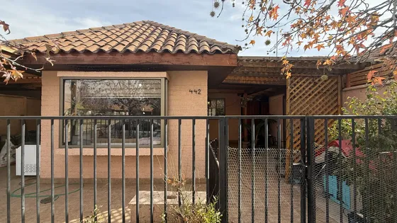 Propiedad De Un Piso En Venta San Esteban Condominio