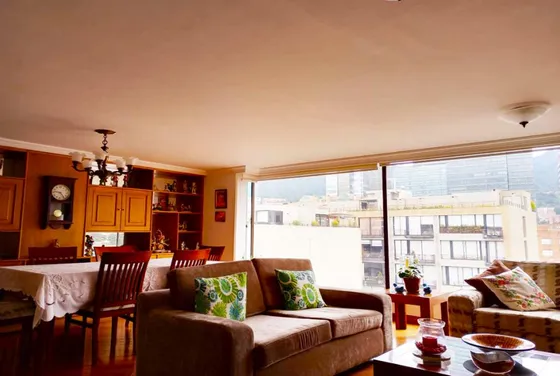 Apartamento En Venta En Santa Barbara Occidental-usaquén. Cod V1493