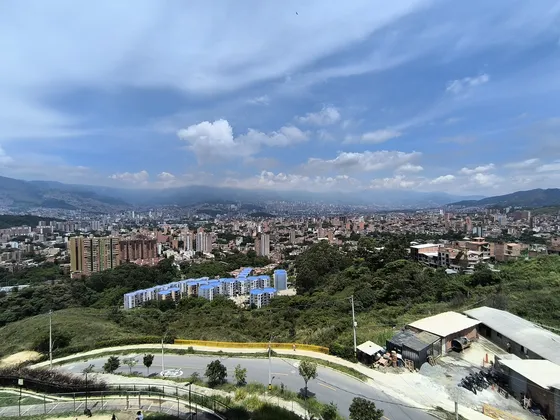 Vendo Apartamento En Calasanz Parte Alta.
