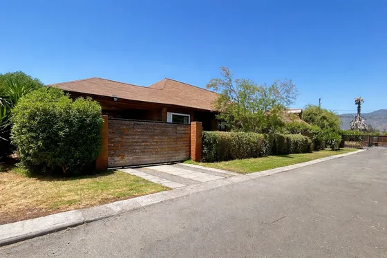 Casa En Venta Isla De Maipo - Av. Santelices
