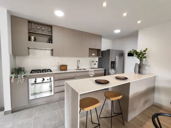 Apartamento En Venta En Loma Del Escobero. Cod V13152