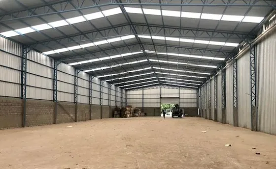 Alquiler Galpón 1000 M2 - Villa Tesei