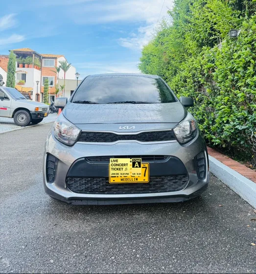 Kia Picanto 1.0 Emotion Aa