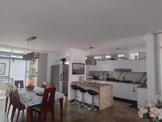 Hermosa Casa Ubicada En Condominio