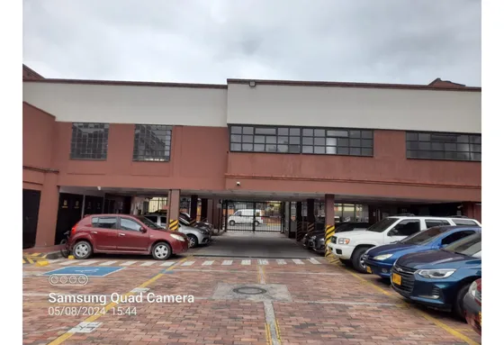 Oportunidad Hermosa Casa En Suba , Colombia (18228595877)