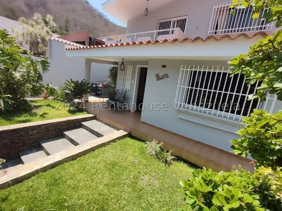 Excelente Oportunidad De Adquirir Una Espectacular Casa En La Ciudad De Valencia, Estado Carabobo. Con Una Ubicación Privilegiada En Una De Las Zonas Más Cotizadas De La Ciudad