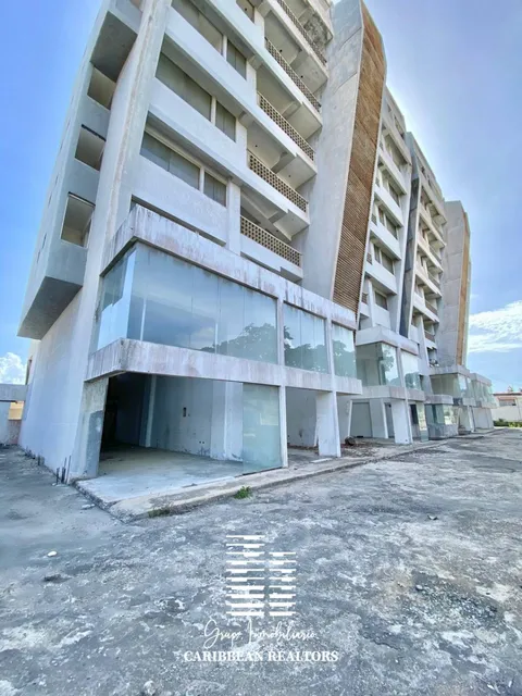 En Venta Edificio En Desarrollo En La Av. Terranova. Porlamar