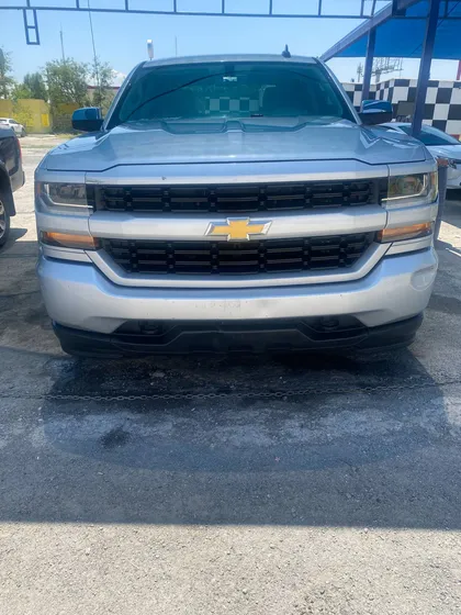 Chevrolet Silverado 5.4 2500 Doble Cabina Ls 4x2 At