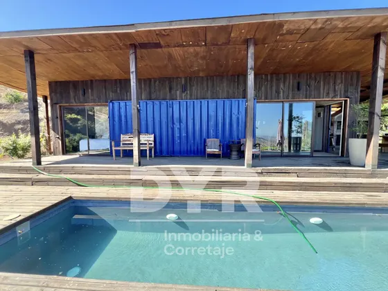 Casa Con Sitio De 11.000 M2