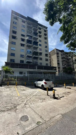 En Venta Apartamento En Colinas De Los Caobos Lm