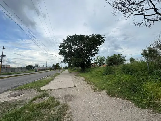 287740 Am* Venta Terreno - Zona Industrial - ( 33.031 M2 )