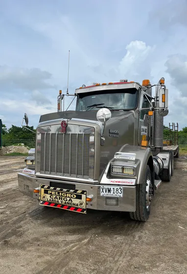 Vendo Kenworth T800 2003 Repotenciada A 2023 En Runt