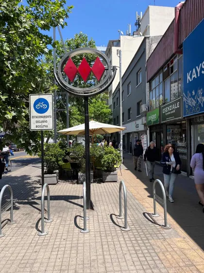 Oficina Comercial A Lado Metro Manuel Montt