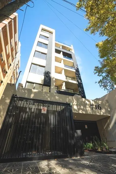 Venta Departamento En  Saenz Peña 2 Amb