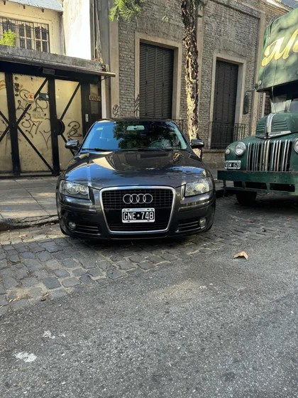 Audi A3 2.0 Fsi Premium Cuero