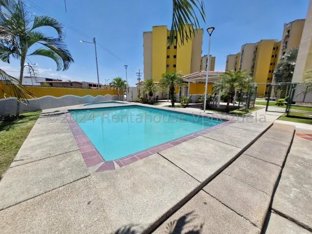 Apartamento En Venta Villas Geica Amoblado Y Equipado En Conjunto Con Piscina Y Pozo 25-13978 Hc