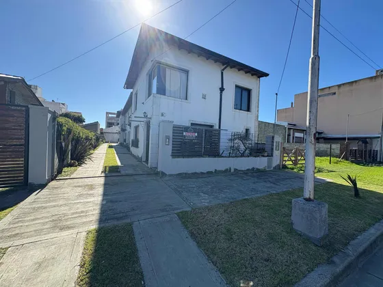 Complejo En Venta 4 Duplex 90m2 C/u