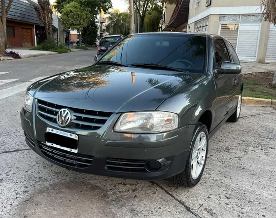 Volkswagen Vento 2.5 Luxury Tiptronic 170cv