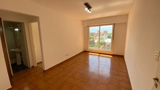 Departamento 2 Ambientes Cochera Castelar