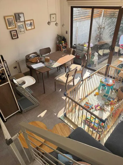 Cómodo Townhouse (100700)