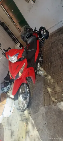 Vendo Honda Wave 2024 Impecable Muy Poco Uso 3.100.000