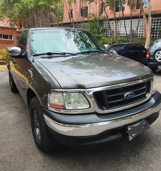 Ford F-150 Mexicana