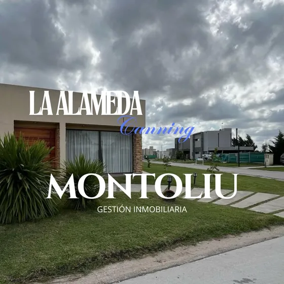 Casa En  Venta La Alameda, Canning