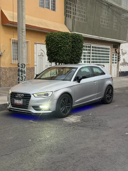 Audi A3 1.8 Attraction Plus At