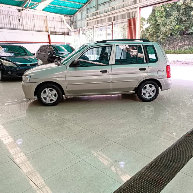 Mazda Demio Demio