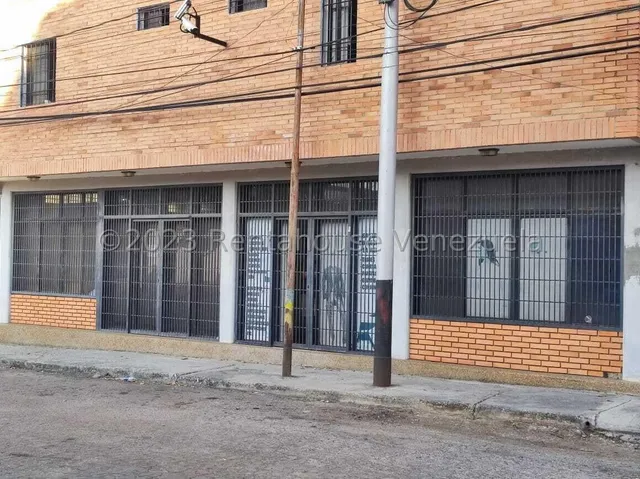 Local Comercial En Alquiler En Zona Este, Barquisimeto [ Profesional Inmobiliario Mehilyn Perez ] 