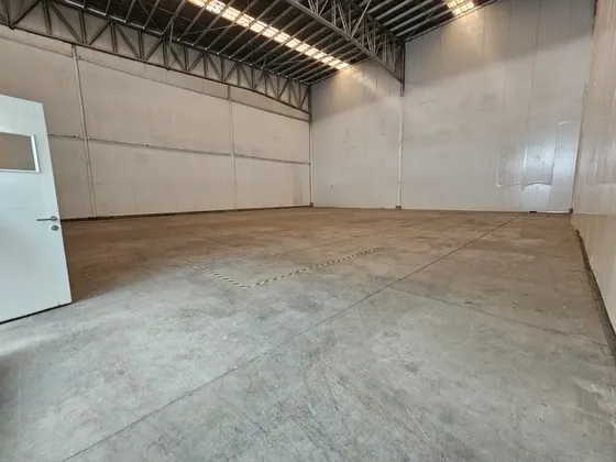 Bodegas En Arriendo Desde 384,6 M2 Ubicadas En Colina Rm.
