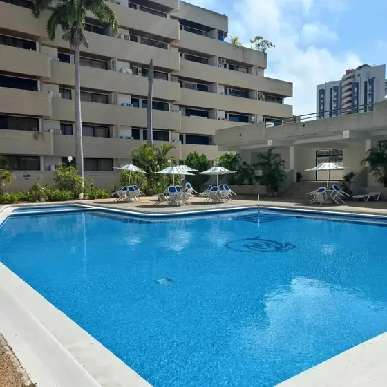 Amplio Apartamento, 2hab, Terraza, Costa Azul