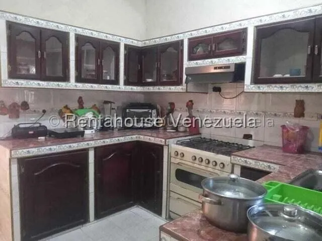 Sorangel Vargas Vende Comoda Casa . San Francisco Zona Oeste Barquisimeto Mls #25-20168