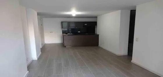 Apartamento En Arriendo Ubicado En El Poblado  Sector Ciudad Del Río (10901).