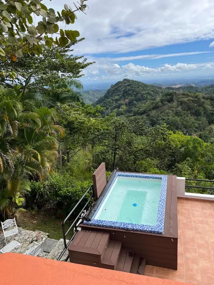 Lujosa Villa En Las Montañas