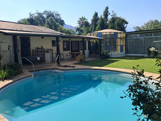 Casa En Pueblo Lo Barnechea, Excelente Terreno