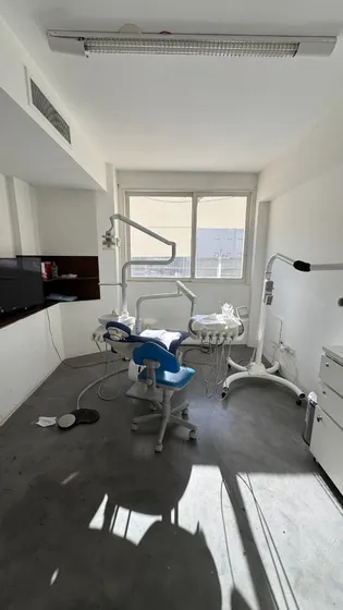 Consultorio Odontologico, Ubicado En Microcentro 