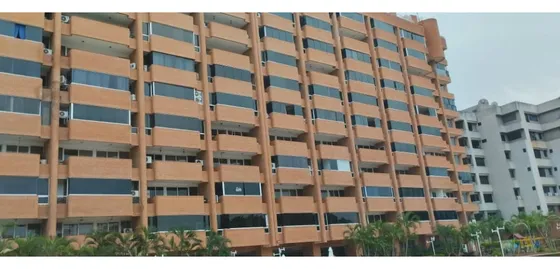 La  Guaira, Caraballeda Apartamento En Venta Y Alquiler, Kg-23-007