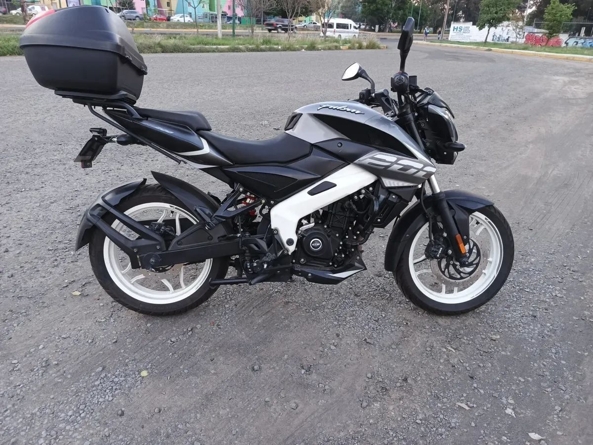 Pulsar Ns200, 2022, Bajaj